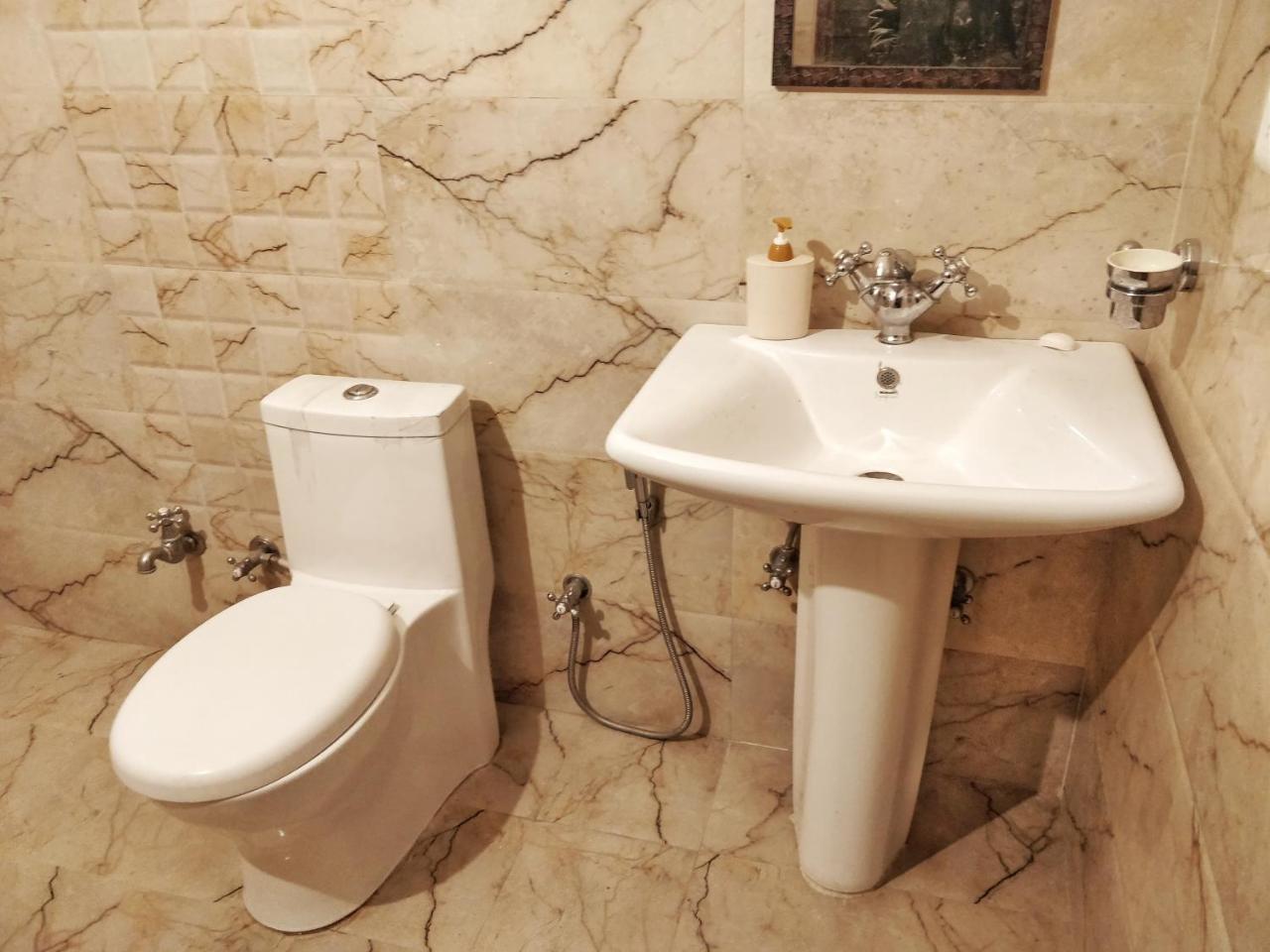 Meraki - Entire 3Bhk Villa With Himalayan Views Ránikhet Kültér fotó